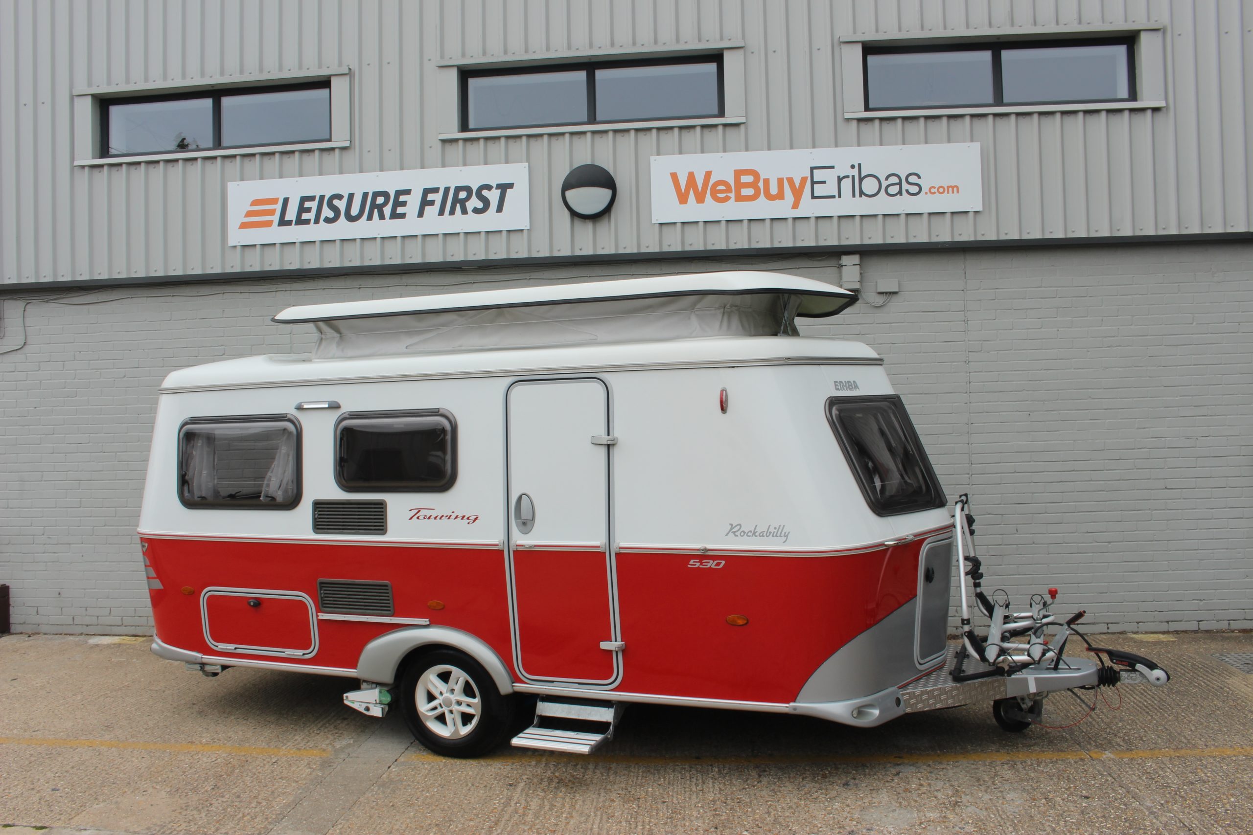 Leisure First: 2019 Eriba Troll 530 Rockabilly